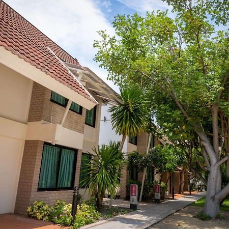 Hotel Tropicana Pattaya Εξωτερικό φωτογραφία