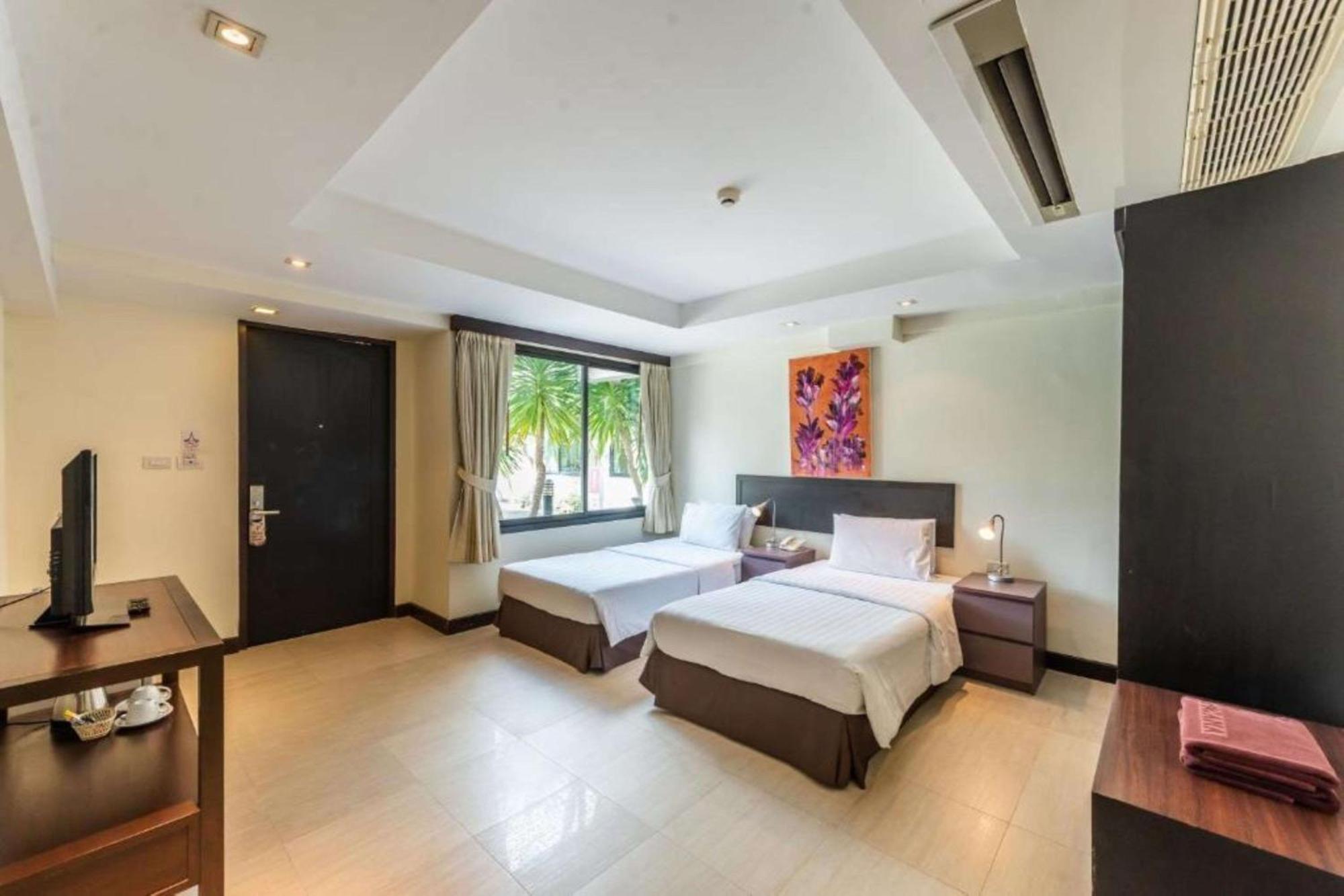 Hotel Tropicana Pattaya Εξωτερικό φωτογραφία