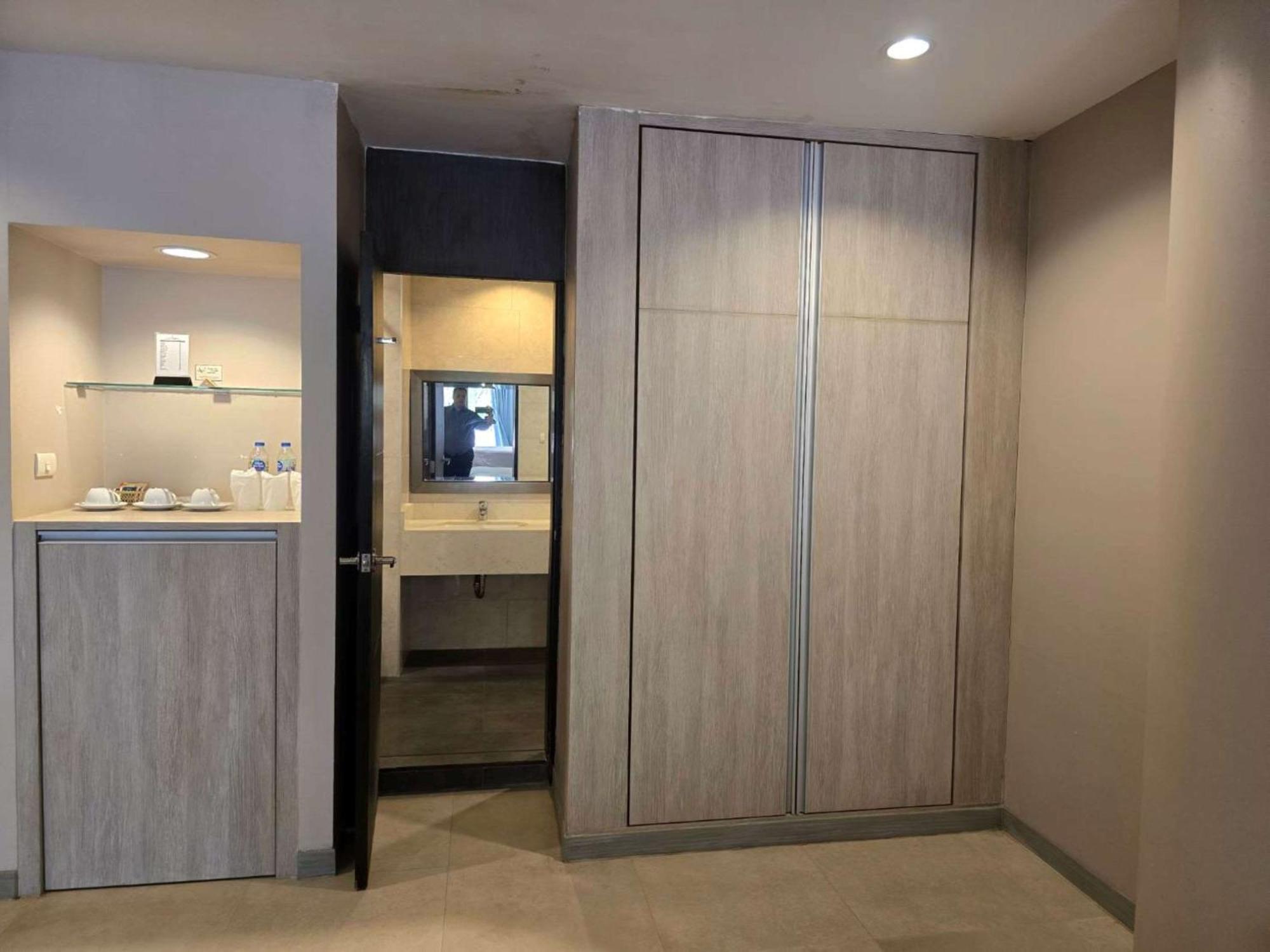 Hotel Tropicana Pattaya Εξωτερικό φωτογραφία